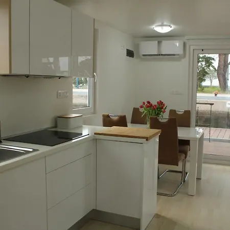 דירה Stella Floating House