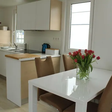 דירה Stella Floating House בפורטורוז